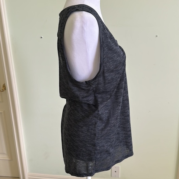 Zella Lean Routine Cut Out Back Workout Scoop Neck Burnout Tank Black Sz Medium - Picture 9 of 9